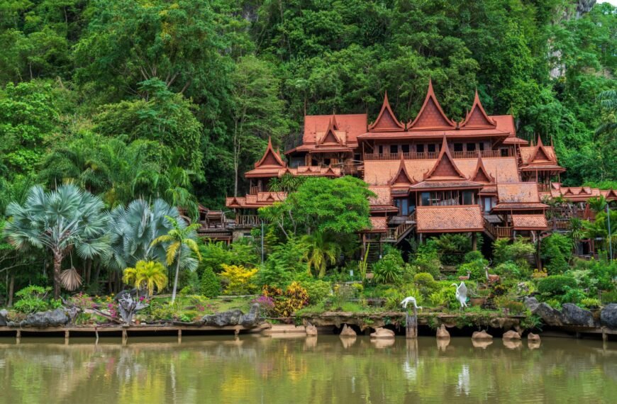 wat tham khao wong