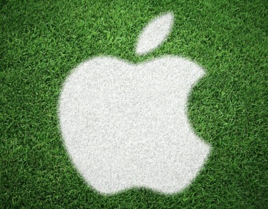 apple launches sports app for scores and stats