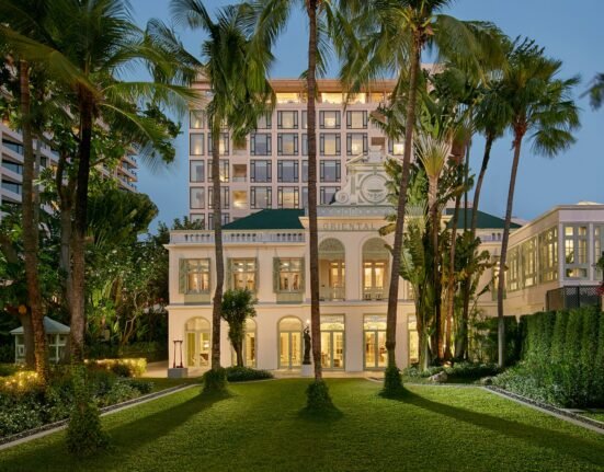 mandarin oriental, bangkok – hotel review | condé nast traveler