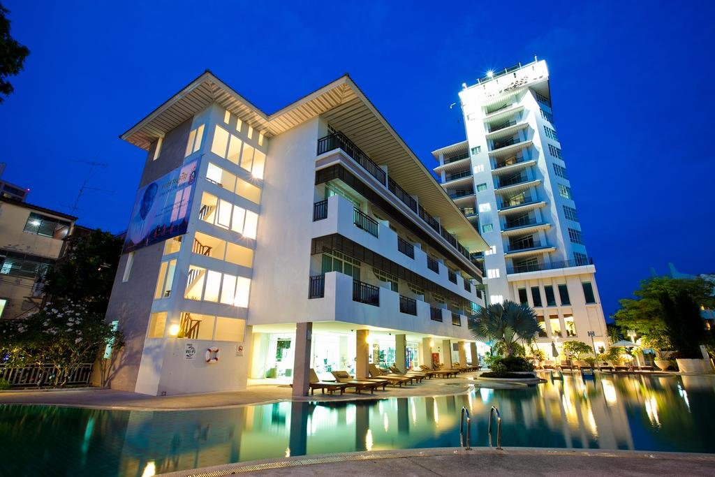 pattaya discovery beach hotel, pattaya @usd 61 pattaya discovery ...
