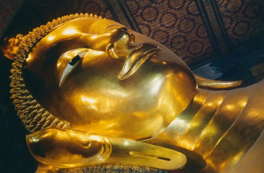Thailand Reclining Buddha: Thailands Liegender Buddha in Wat Pho