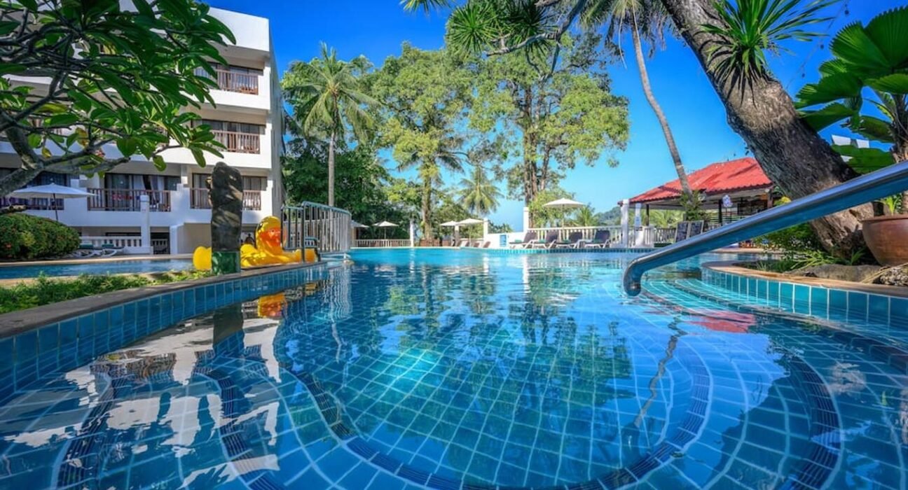patong lodge hotel (sha plus+) from $18. patong hotel deals ...